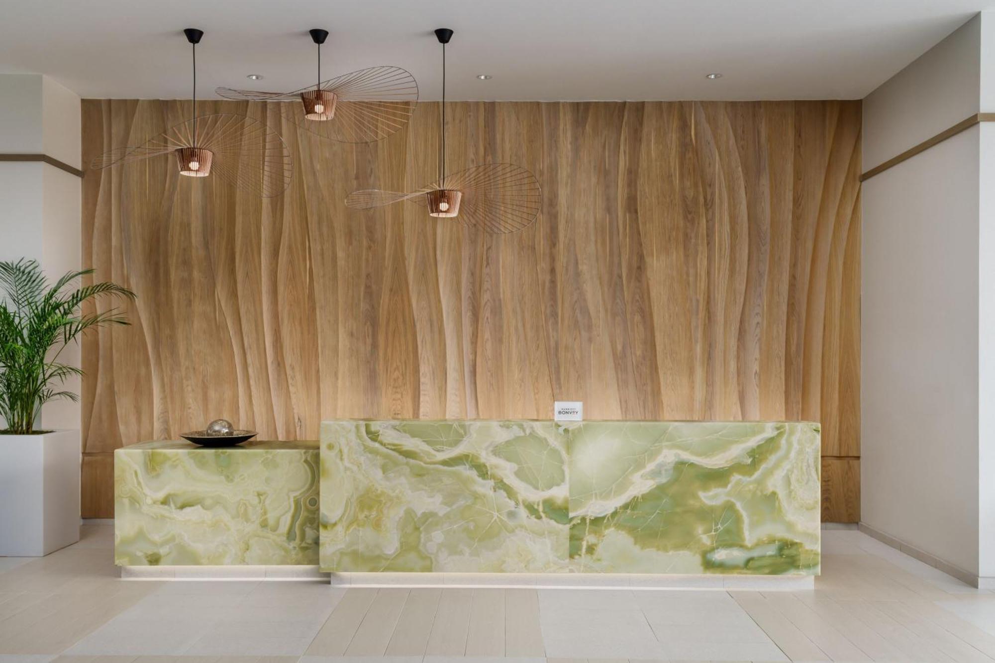 Ac Hotel By Marriott Naples 5Th Avenue Bagian luar foto