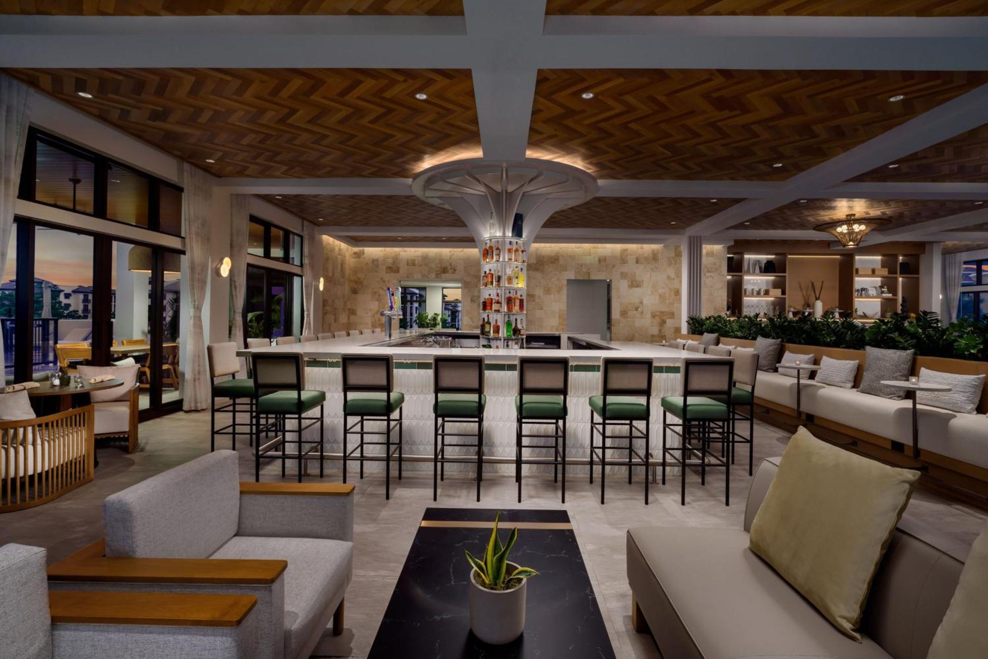 Ac Hotel By Marriott Naples 5Th Avenue Bagian luar foto
