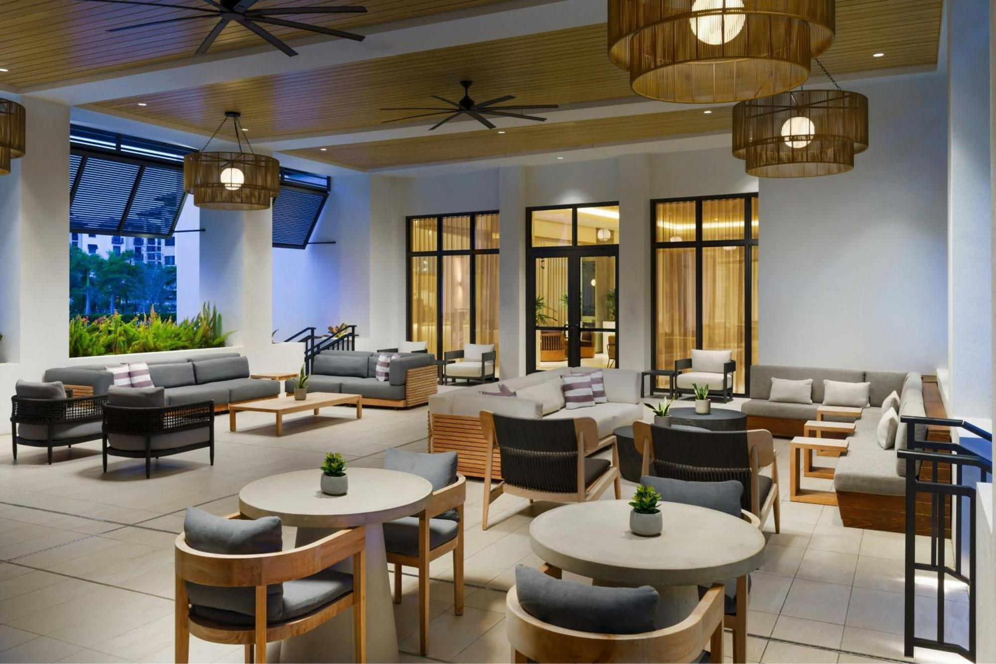 Ac Hotel By Marriott Naples 5Th Avenue Bagian luar foto