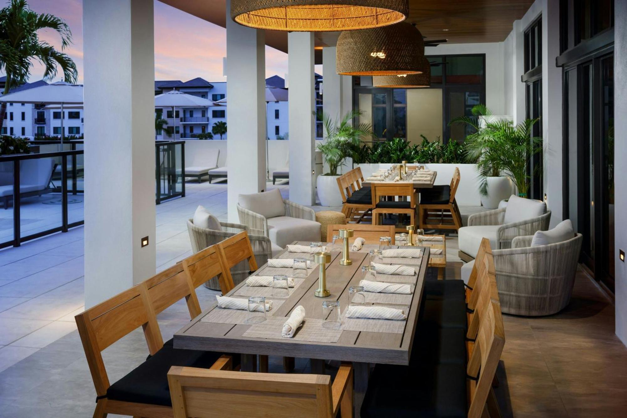 Ac Hotel By Marriott Naples 5Th Avenue Bagian luar foto